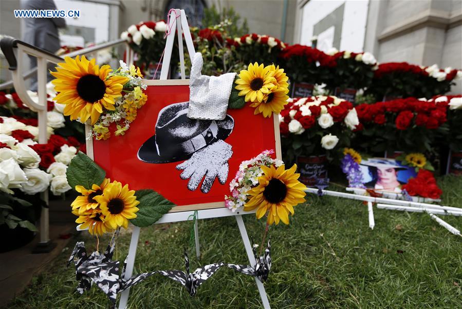 U.S.-LOS ANGELES-MICHAEL JACKSON-ANNIVERSARY