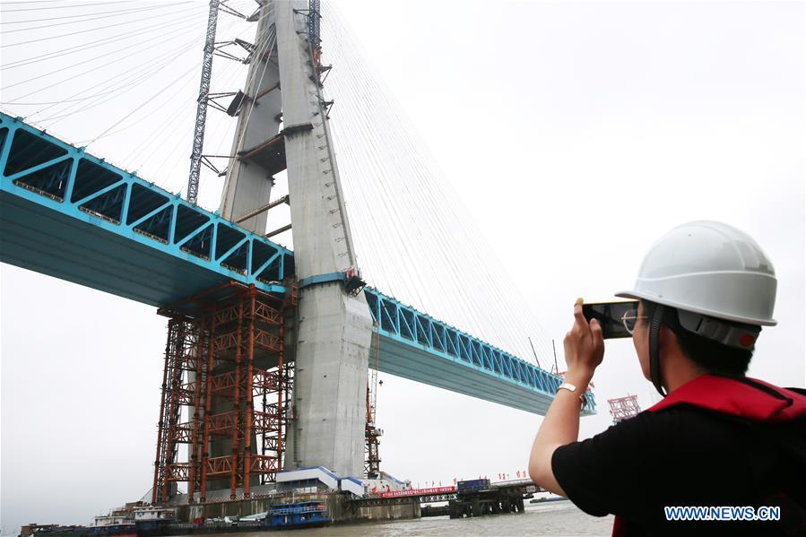 CHINA-JIANGSU-NANTONG-BRIDGE-CONSTRUCTION (CN)