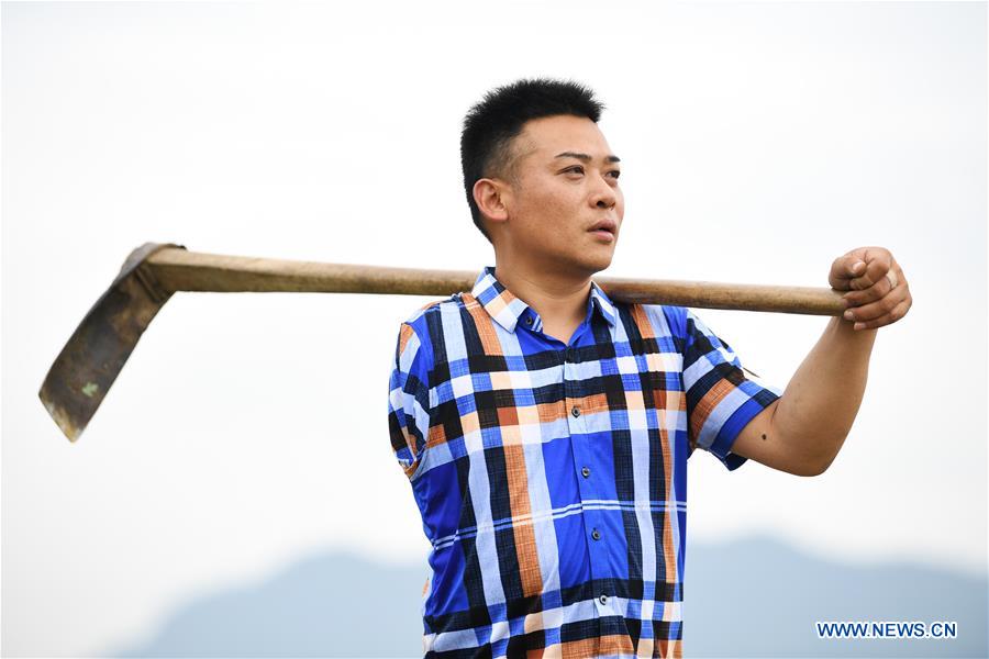 CHINA-CHONGQING-NANCHUAN-DISABLED FARMER (CN)
