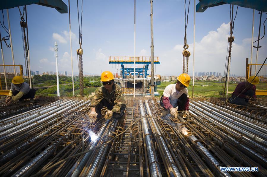 XINHUA PHOTOS OF THE DAY