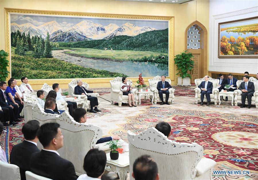 CHINA-BEIJING-WANG YANG-TAIWAN DELEGATION-MEETING (CN)