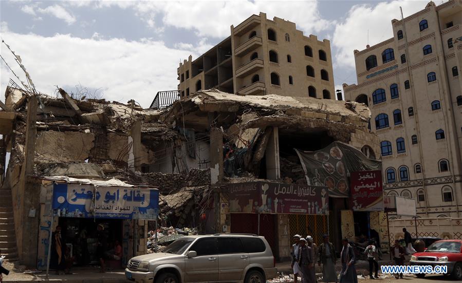 YEMEN-SANAA-WAR-TORN-LIFE