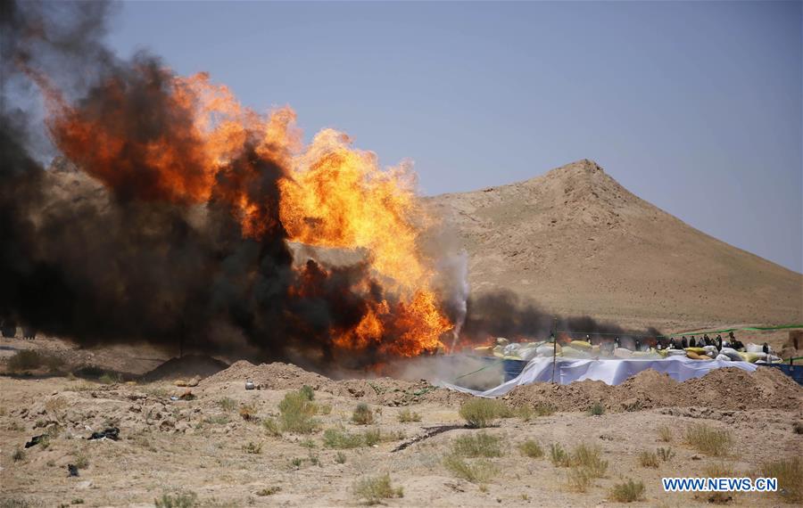 XINHUA PHOTOS OF THE DAY