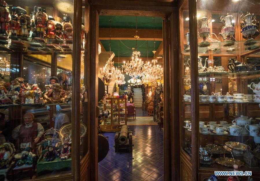 THAILAND-BANGKOK-SECONDHAND SHOP 