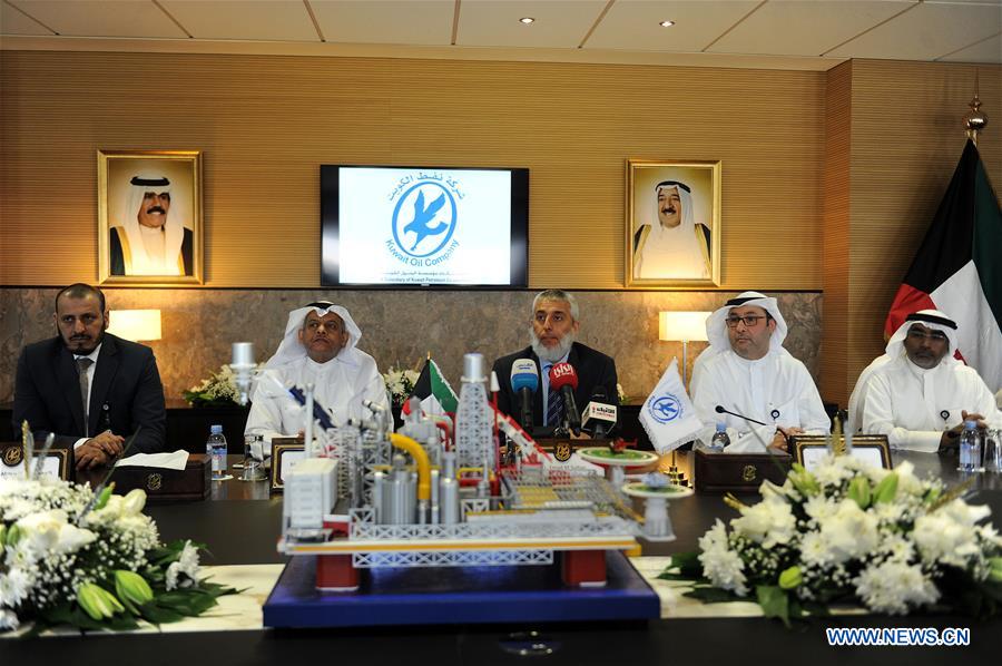 KUWAIT-AL AHMADI GOVERNORATE-KOC-CONTRACT SIGNING