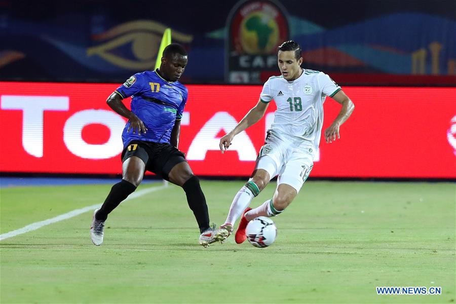 (SP)EGYPT-CAIRO-FOOTBALL-AFRICA CUP OF NATIONS-ALGERIA VS TANZANIA