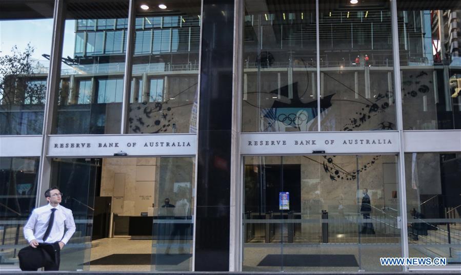 AUSTRALIA-SYDNEY-CENTRAL BANK-CASH RATE-CUT