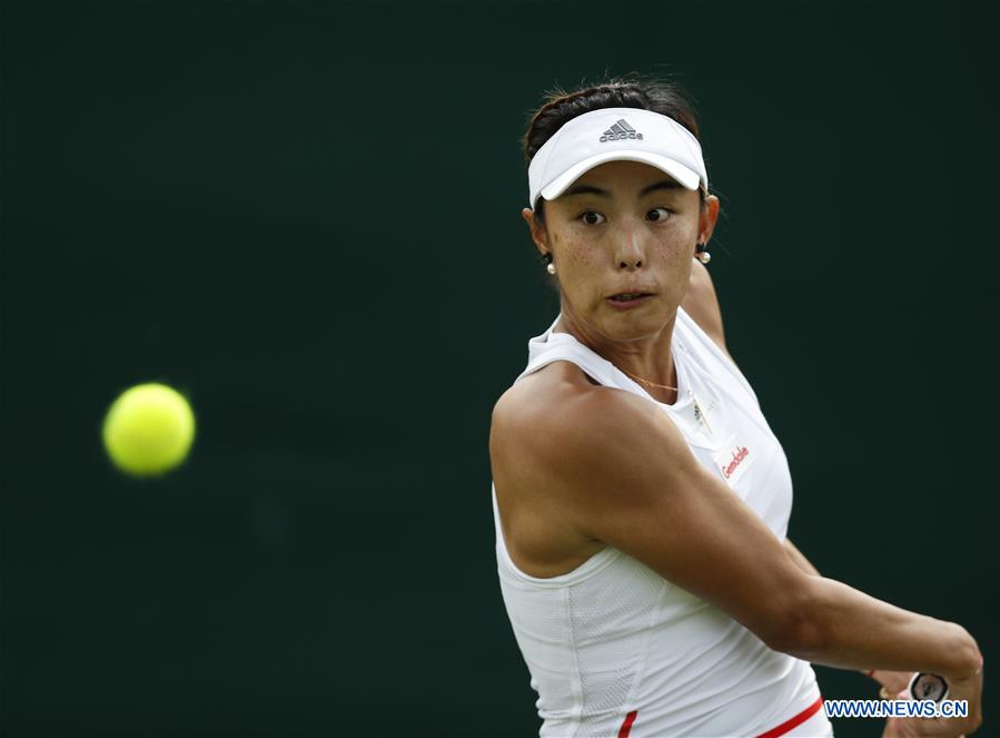 (SP)BRITAIN-LONDON-TENNIS-WIMBLEDON-DAY 2