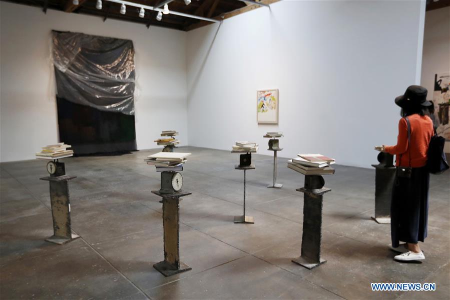 U.S.-LOS ANGELES-EXHIBITION-DAVID HAMMONS