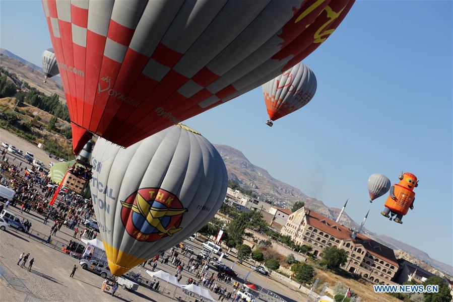 TURKEY-CAPPADOCIA-BALLOON FESTIVAL