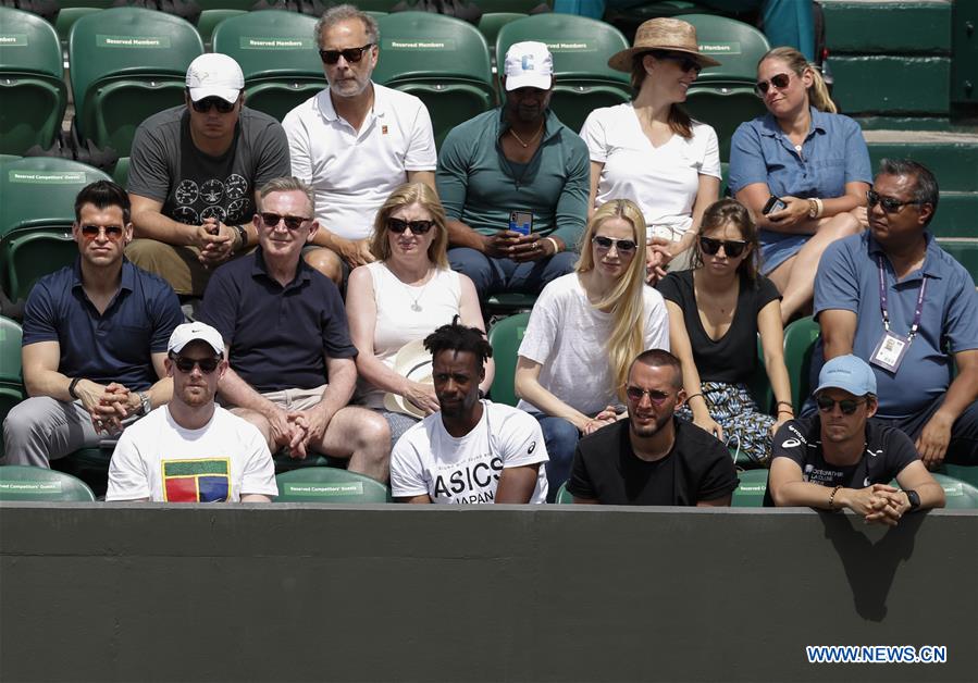 (SP)BRITAIN-LONDON-TENNIS-WIMBLEDON-DAY 5