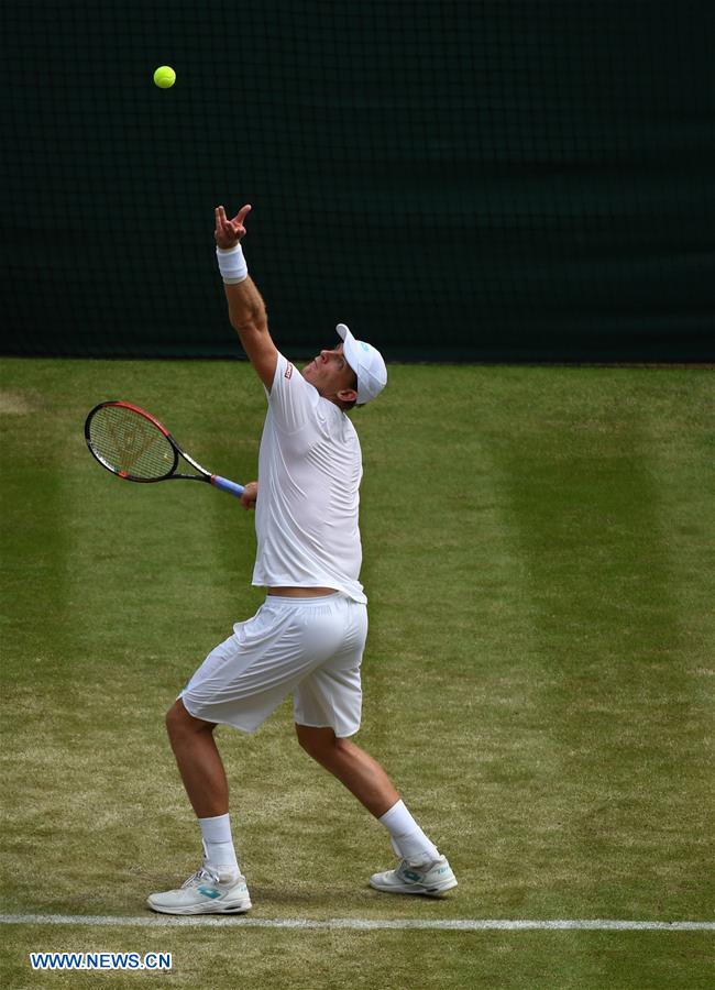 (SP)BRITAIN-LONDON-TENNIS-WIMBLEDON-DAY 5