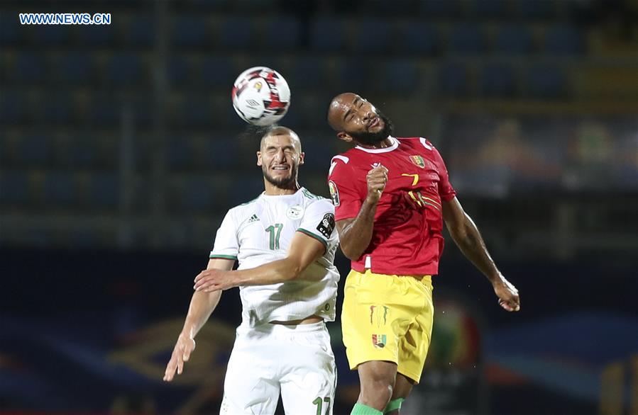 (SP)EGYPT-CAIRO-FOOTBALL-AFRICA CUP OF NATIONS-ALGERIA VS GUINEA