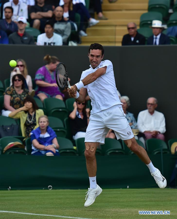 (SP)BRITAIN-LONDON-TENNIS-WIMBLEDON-MEN'S SINGLES-DAY 7