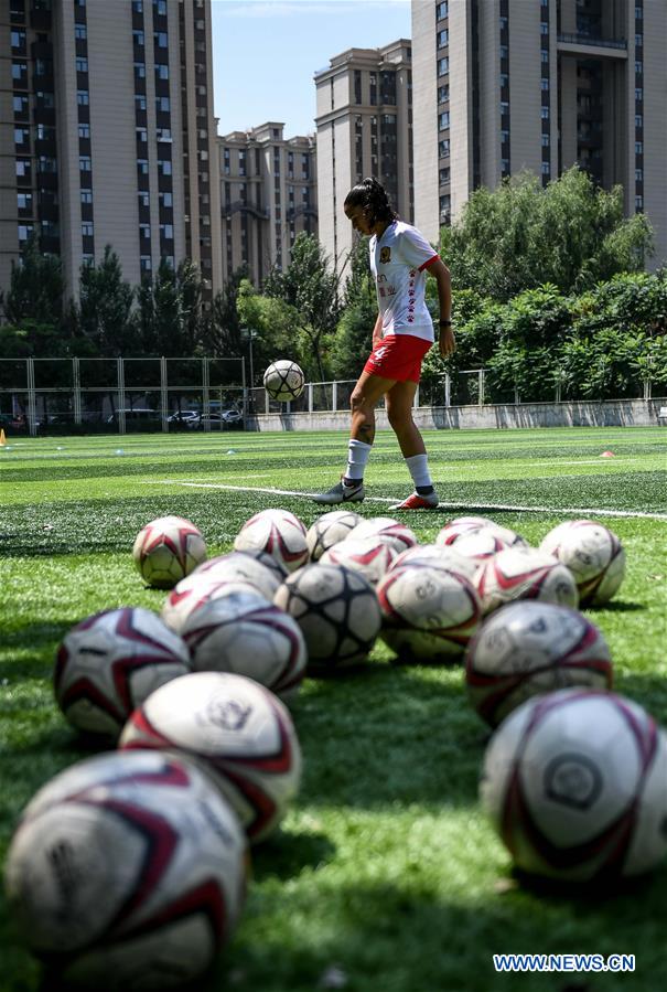 (SP)CHINA-CHANGCHUN-BRAZILLIAN FOOTBALLER (CN)