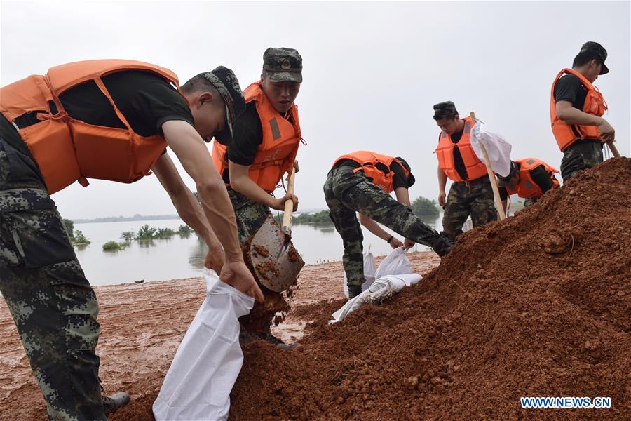 #CHINA-JIANGXI-FLOOD CONTROL MEASURES (CN)