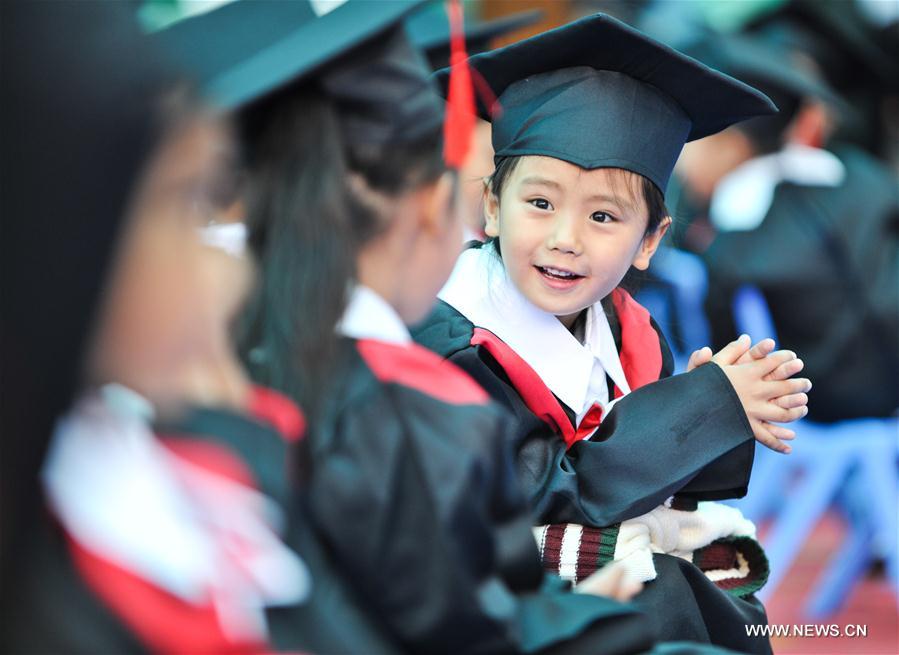 CHINA-TIBET-LHASA-KINDERGARTEN-GRADUATION (CN)