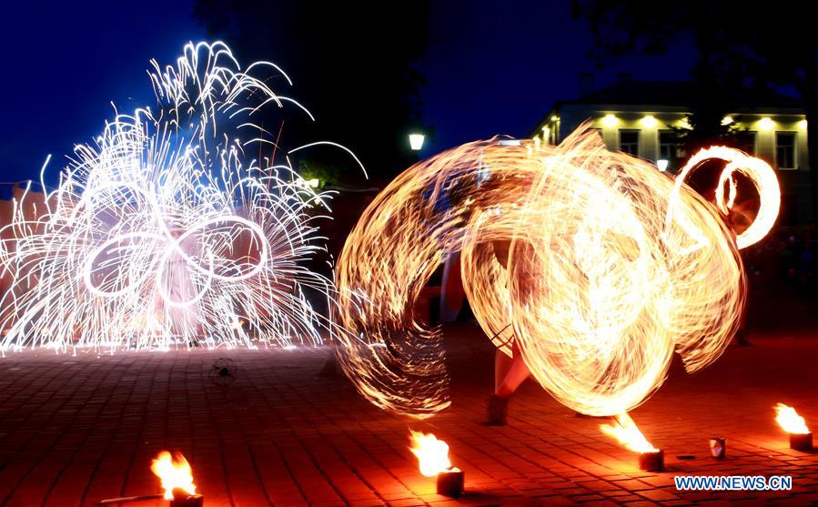 BELARUS-SLAVONIC BAZAAR-FIRE JUGGLING SHOW