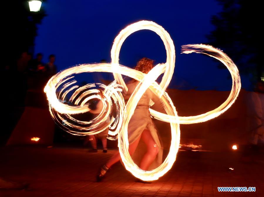 BELARUS-SLAVONIC BAZAAR-FIRE JUGGLING SHOW