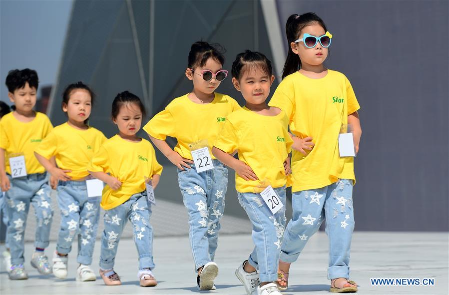 CHINA-JILIN-CHANGCHUN-CHILD MODEL-CONTEST (CN)