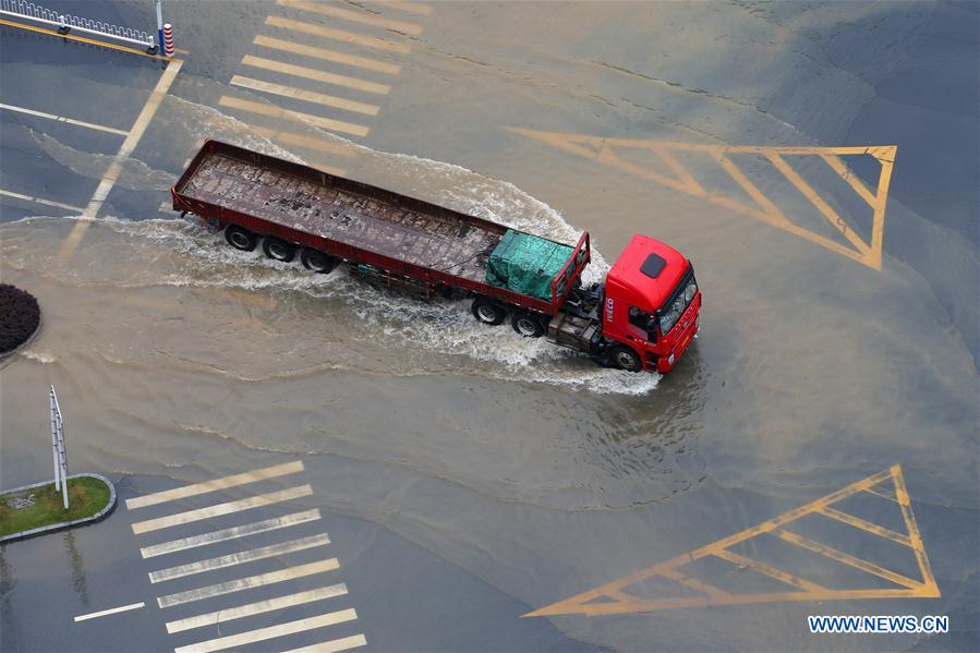 #CHINA-ANHUI-HUANGSHAN-FLOOD (CN)