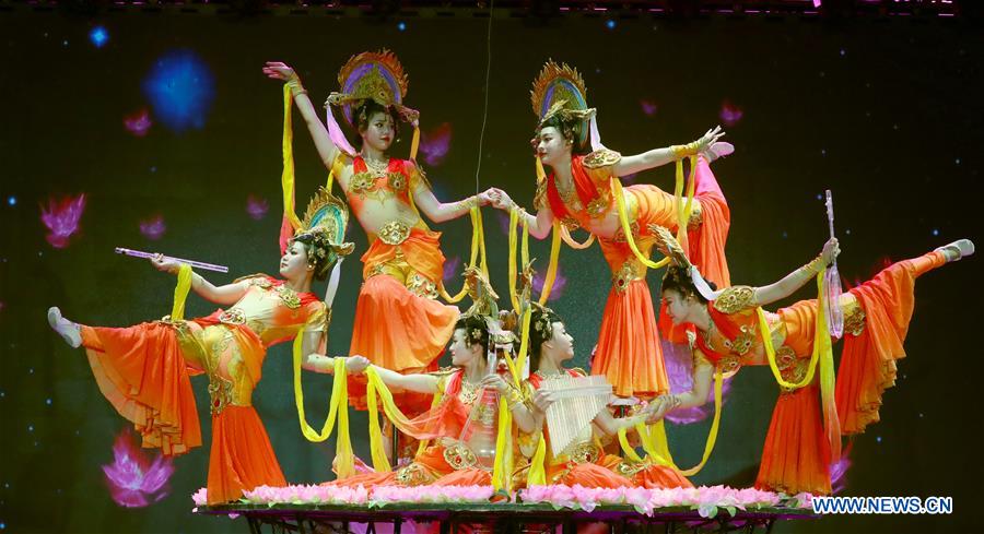 BELARUS-VITEBSK-SLAVONIC BAZAAR-CHINESE ACROBATICS