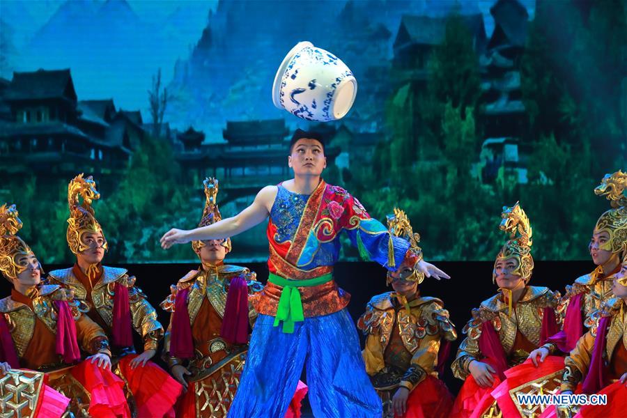 BELARUS-VITEBSK-SLAVONIC BAZAAR-CHINESE ACROBATICS