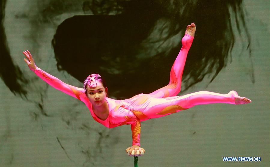 BELARUS-VITEBSK-SLAVONIC BAZAAR-CHINESE ACROBATICS