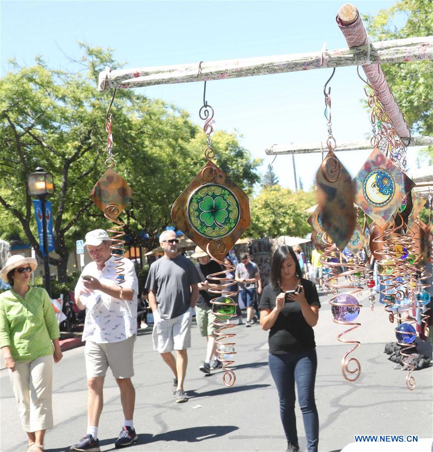 U.S.-CALIFORNIA-LOS ALTOS-FESTIVAL