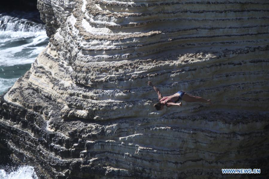 (SP)LEBANON-BEIRUT-RED BULL-CLIFF DIVING WORLD SERIES