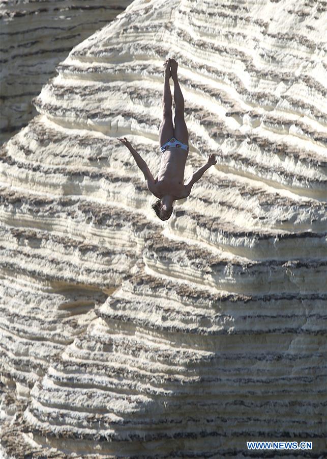 (SP)LEBANON-BEIRUT-RED BULL-CLIFF DIVING WORLD SERIES