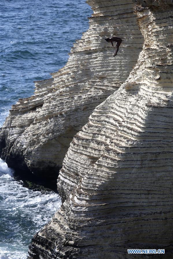 (SP)LEBANON-BEIRUT-RED BULL-CLIFF DIVING WORLD SERIES