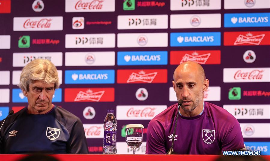 (SP)CHINA-JIANGSU-NANJING-PREMIER LEAGUE-ASIA TROPHY-PRESS CONFERENCE(CN)