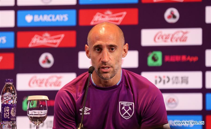 (SP)CHINA-JIANGSU-NANJING-PREMIER LEAGUE-ASIA TROPHY-PRESS CONFERENCE(CN)