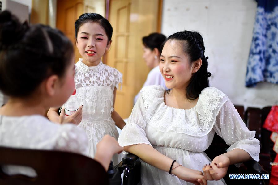 CHINA-SHANXI-HEJIN-DISABLED GIRL-GUZHENG (CN)