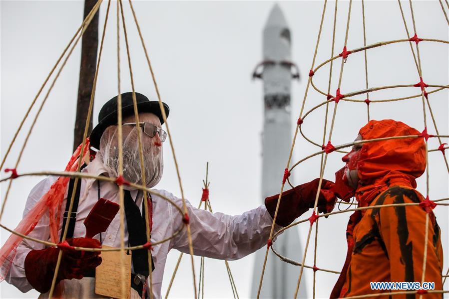 RUSSIA-MOSCOW-STREET THEATRE