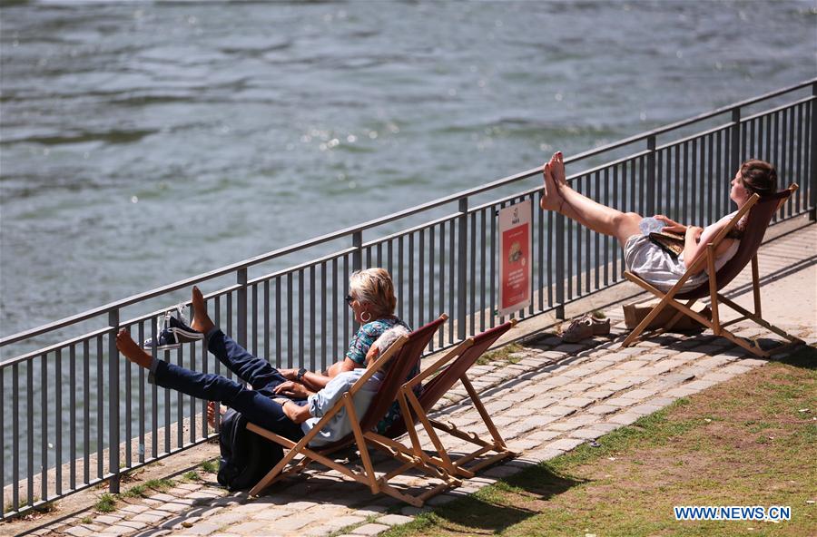 FRANCE-PARIS-PLAGE-NAP