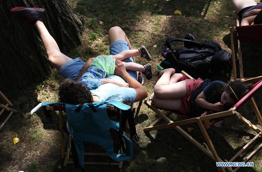 FRANCE-PARIS-PLAGE-NAP