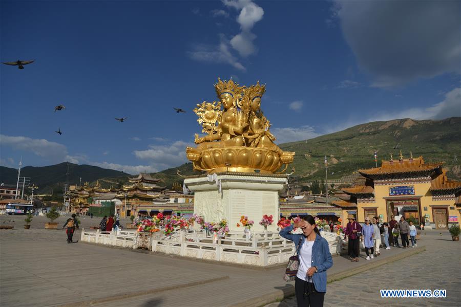 CHINA-QINGHAI-RONGWO MONASTERY-MORNING SCENERY (CN) 