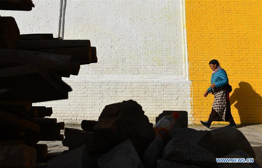 CHINA-QINGHAI-RONGWO MONASTERY-MORNING SCENERY (CN) 