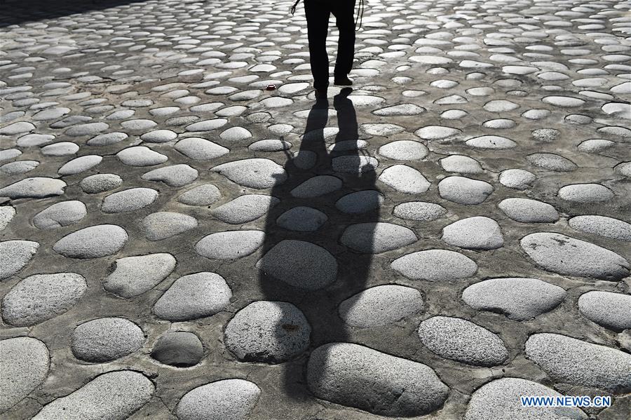 CHINA-QINGHAI-RONGWO MONASTERY-MORNING SCENERY (CN) 