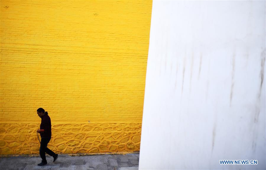 CHINA-QINGHAI-RONGWO MONASTERY-MORNING SCENERY (CN) 