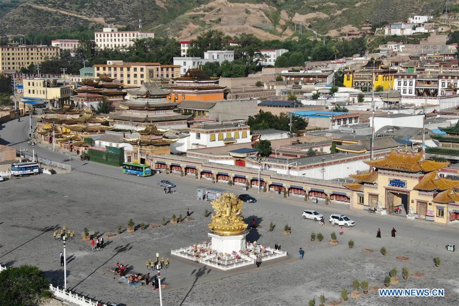 CHINA-QINGHAI-RONGWO MONASTERY-MORNING SCENERY (CN) 