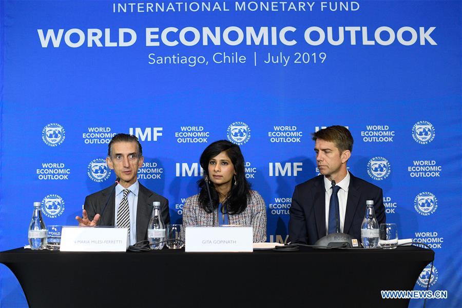CHILE-SANTIAGO-IMF-GLOBAL GROWTH FORECAST