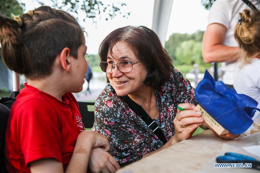RUSSIA-MOSCOW-WATER LANTERNS FESTIVAL