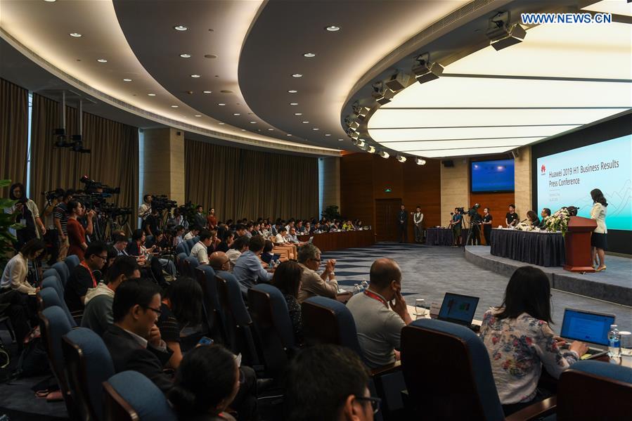 CHINA-GUANGDONG-SHENZHEN-HUAWEI-BUSINESS RESULTS-PRESS CONFERENCE (CN)