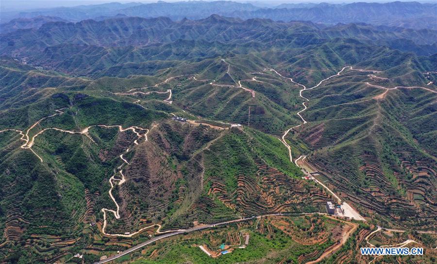 CHINA-HEBEI-TAIHANG MOUNTAINS-TERRACED FIELDS-SCENERY (CN)