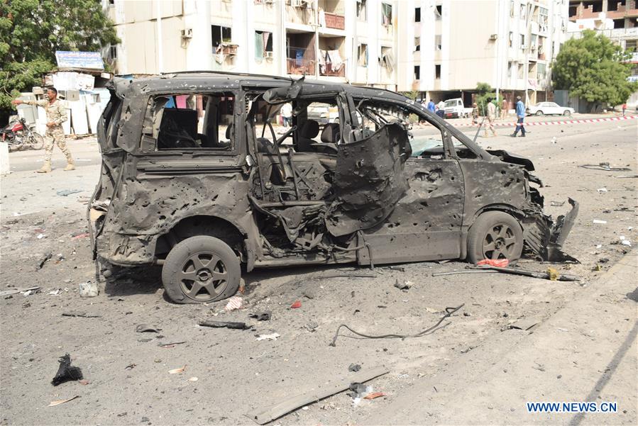 YEMEN-ADEN-CAR BOMBING-POLICE STATION