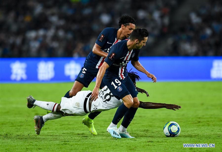 (SP)CHINA-SHENZHEN-FOOTBALL-CHAMPIONS TROPHY-PSG-RENNES(CN)