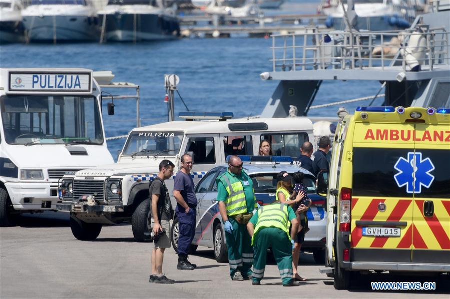 MALTA-FLORIANA-MIGRANTS-DISEMBARKATION